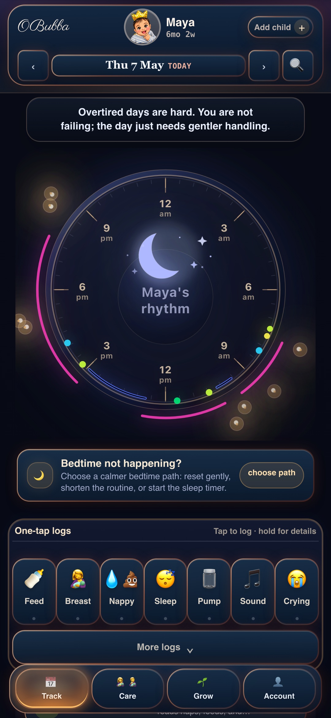 OBubba night-mode sleep view: the rhythm clock with moon and golden fireflies, gentle bedtime guidance and one-tap night logs